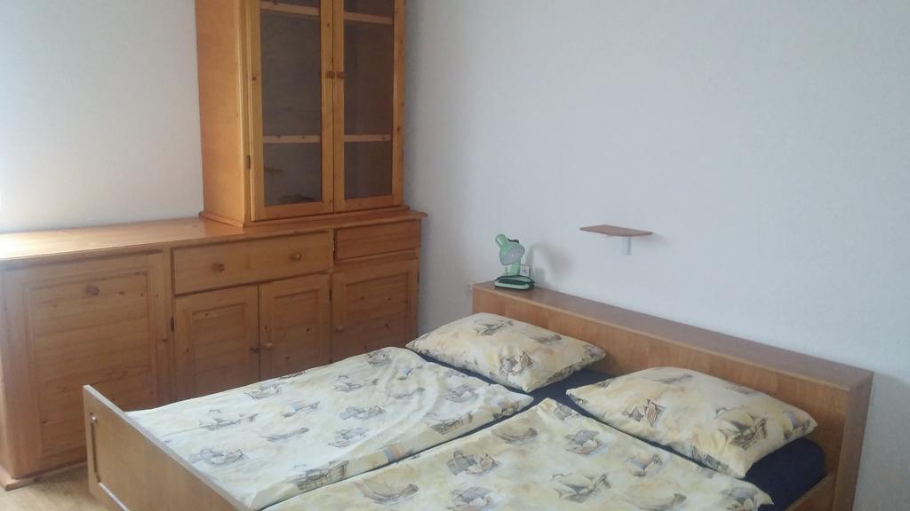 Apartment Busljeta 스타리그라드 파클레니차 외부 사진